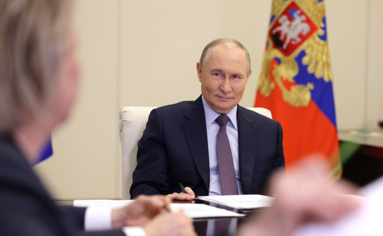 Минпросвещения России подготовило список книг для внеклассного чтения.